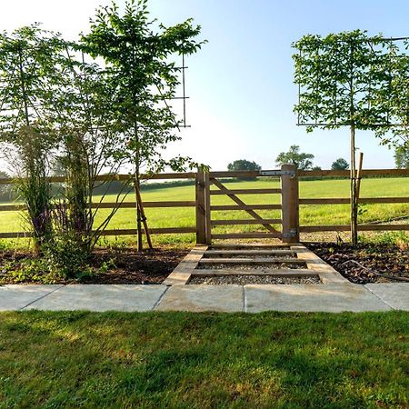 Warren House Villa Cirencester Buitenkant foto